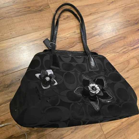 COACH Floral Applique Shoulder Bag - Picture 7 of 12